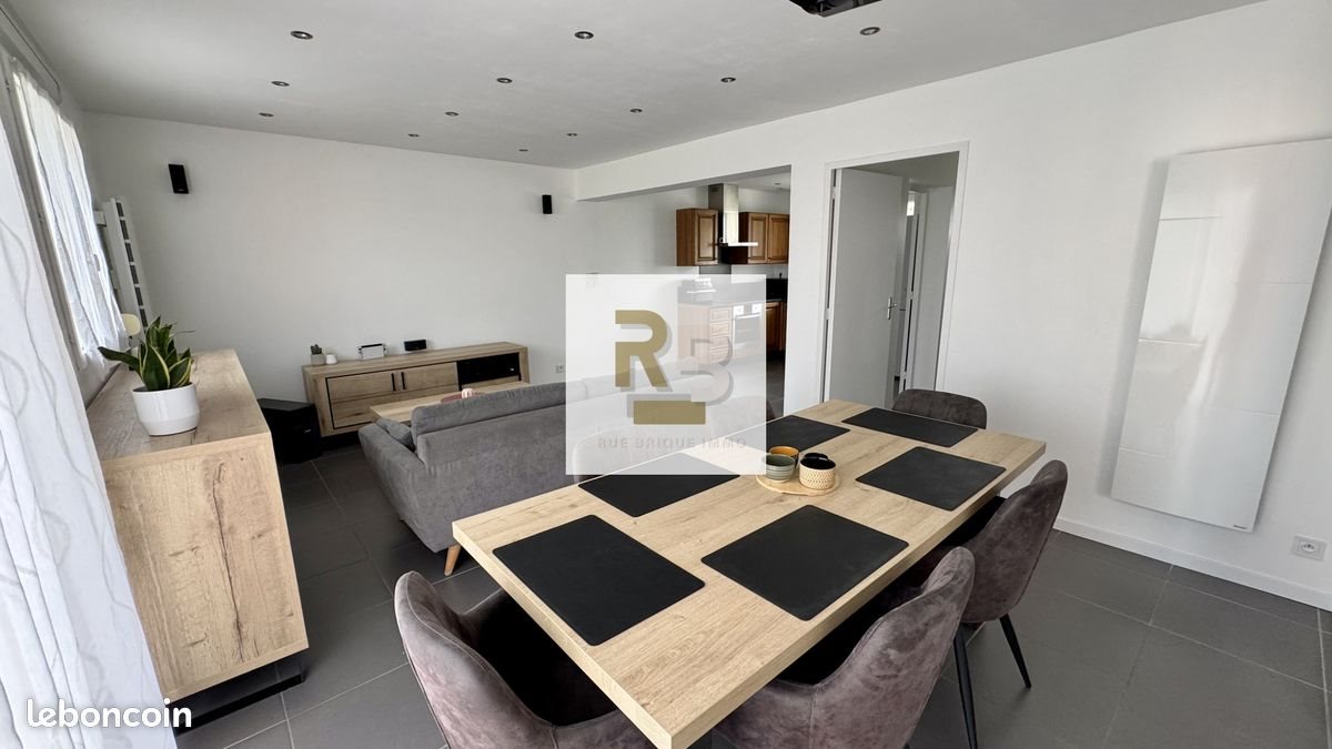 Maison à vendre, 93m², Avion