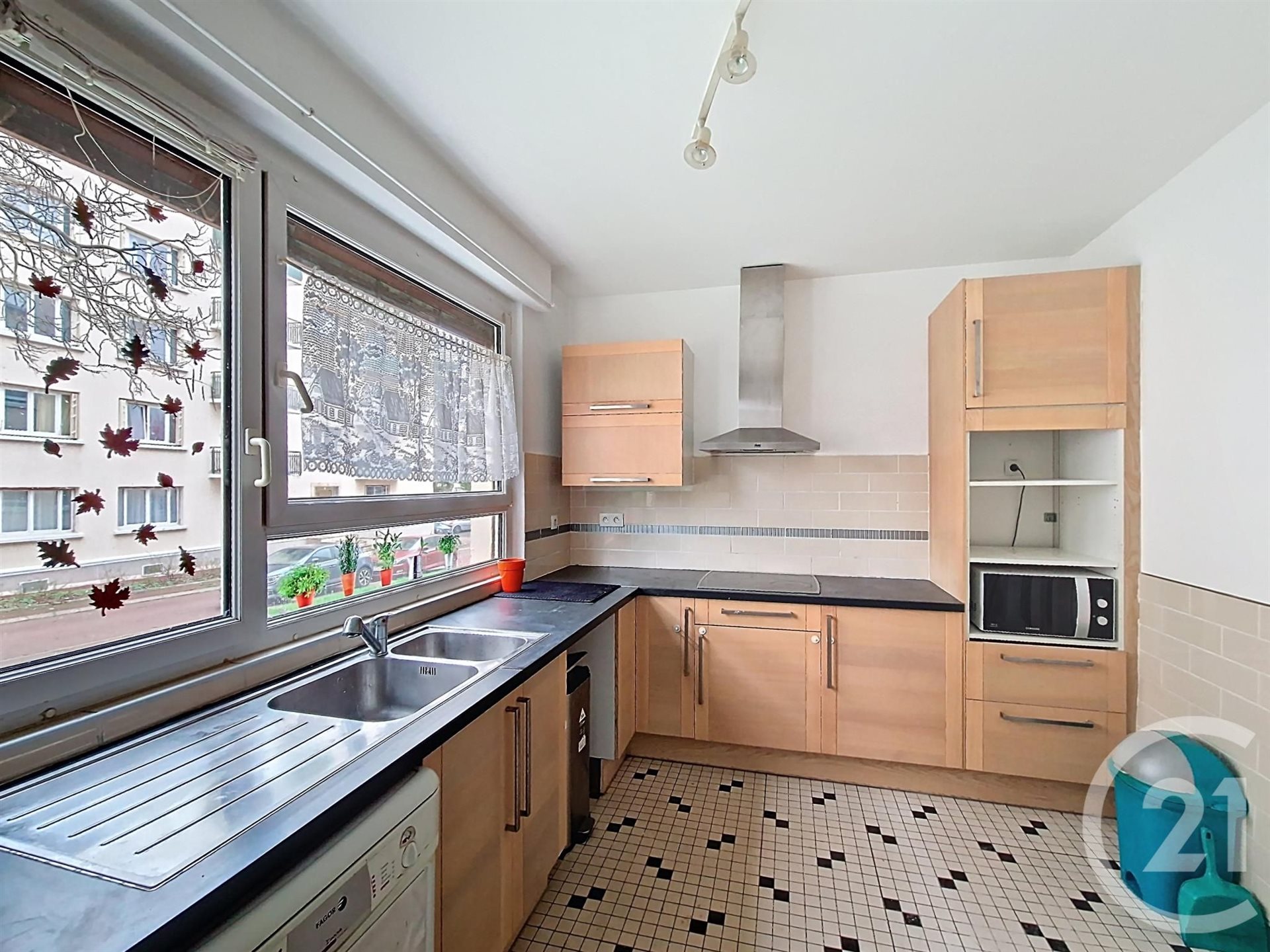 Appartement à louer, 75m², Bourg-la-Reine