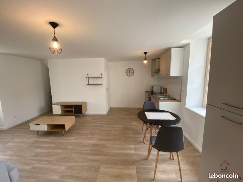 Maison à louer, 70m², Ardenay-sur-Mérize