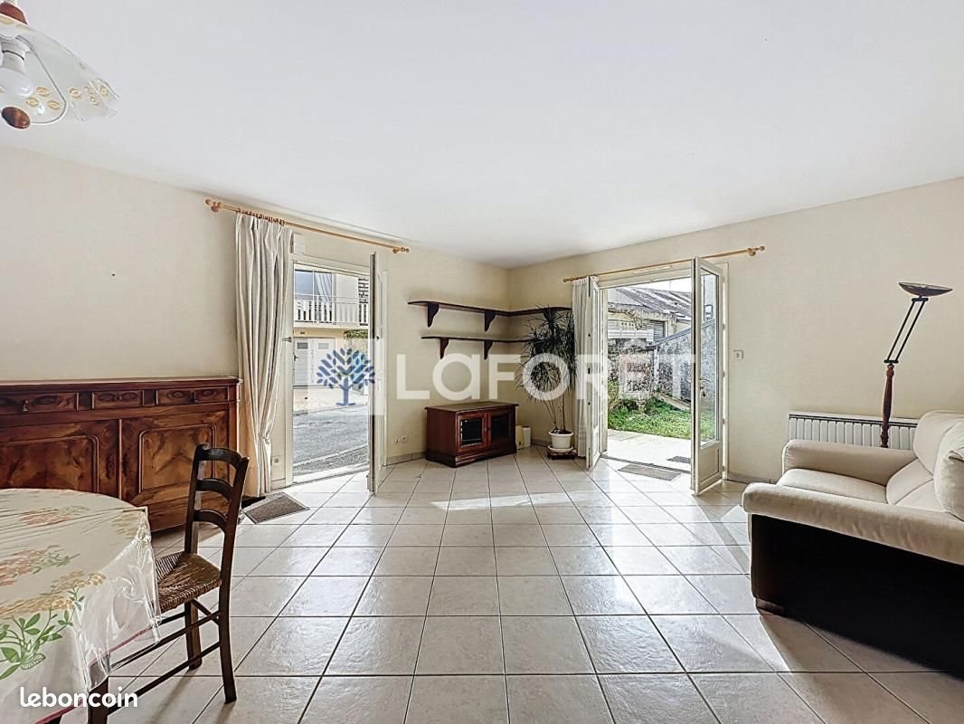 Maison à louer, 61m², Parthenay