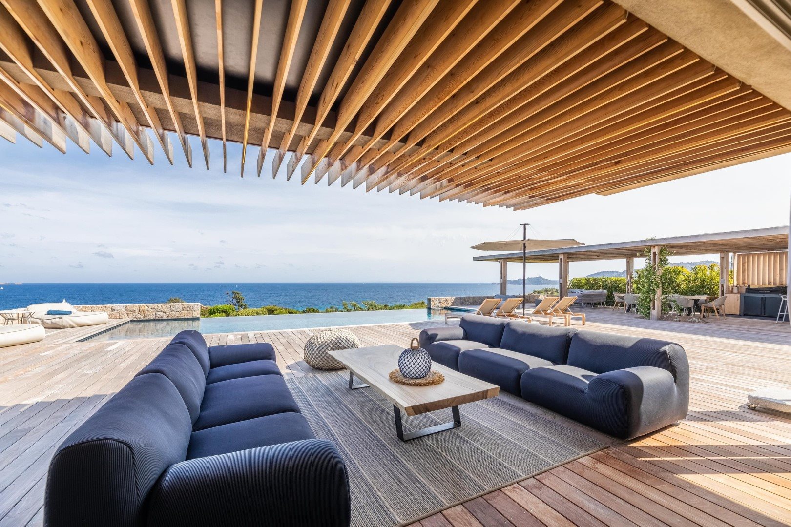 Maison à louer, 300m², Porto-Vecchio