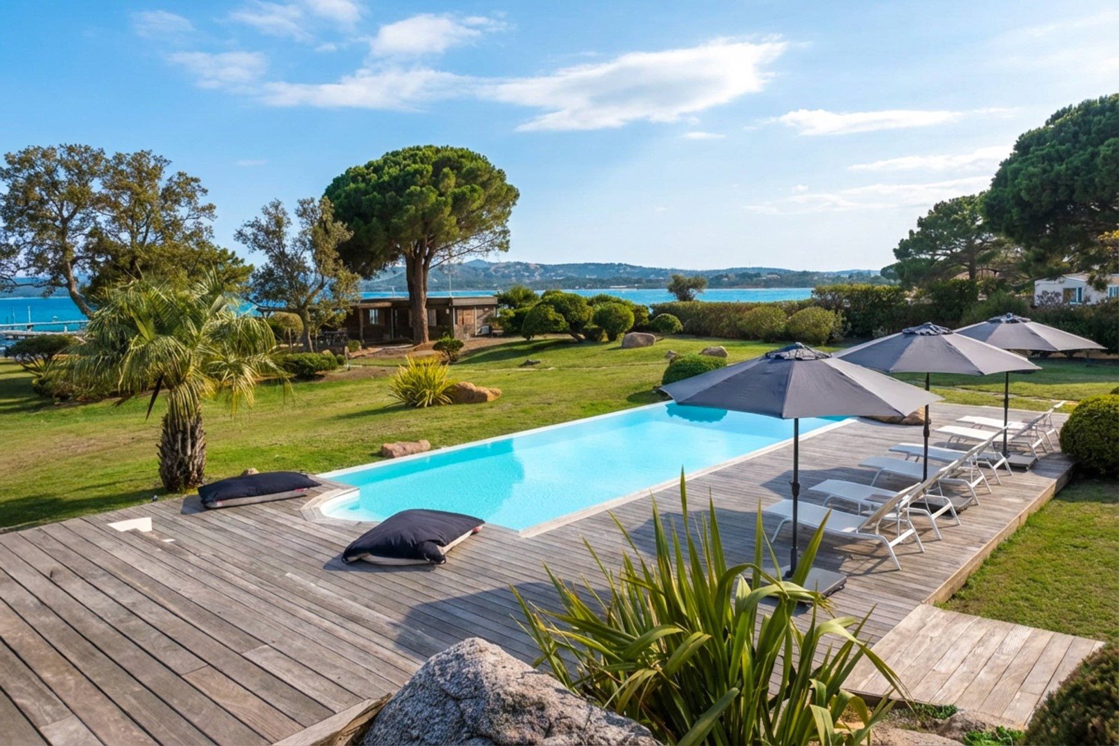 Maison à louer, 450m², Porto-Vecchio