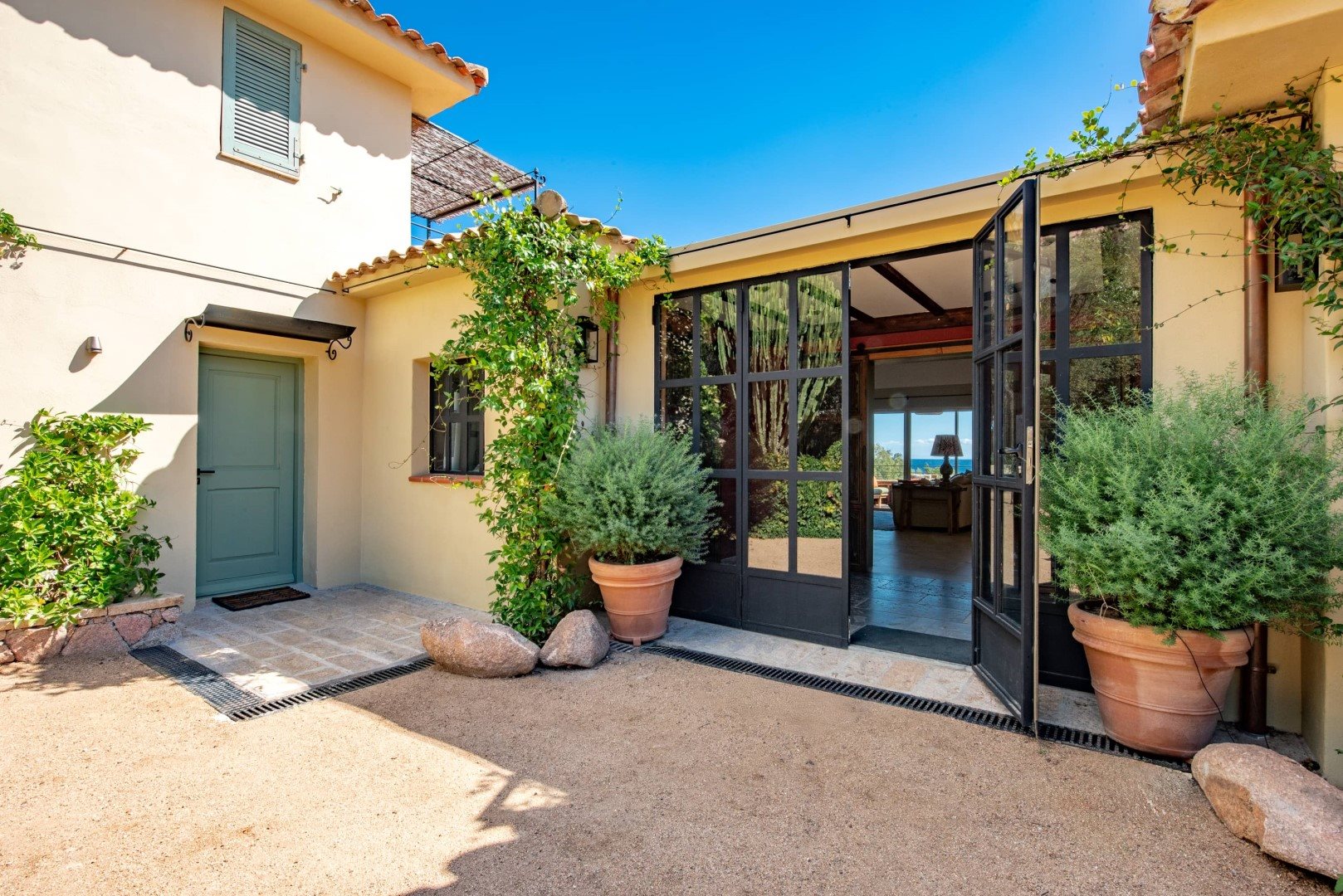 Maison à louer, 350m², Porto-Vecchio