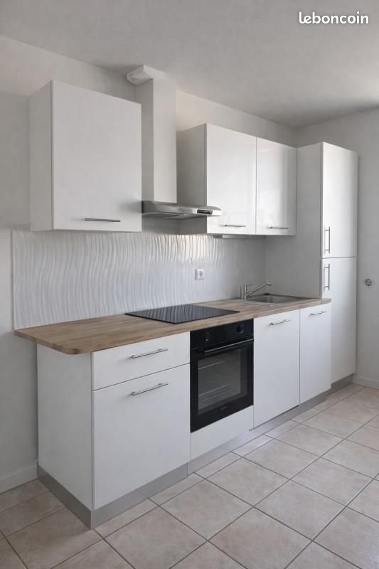 Appartement à louer, 124m², Sedan