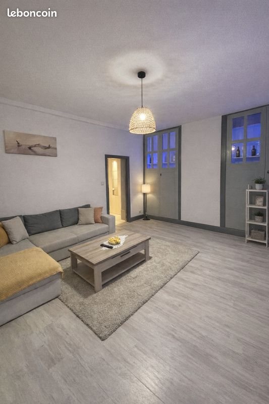 Appartement à vendre, 270m², Mende