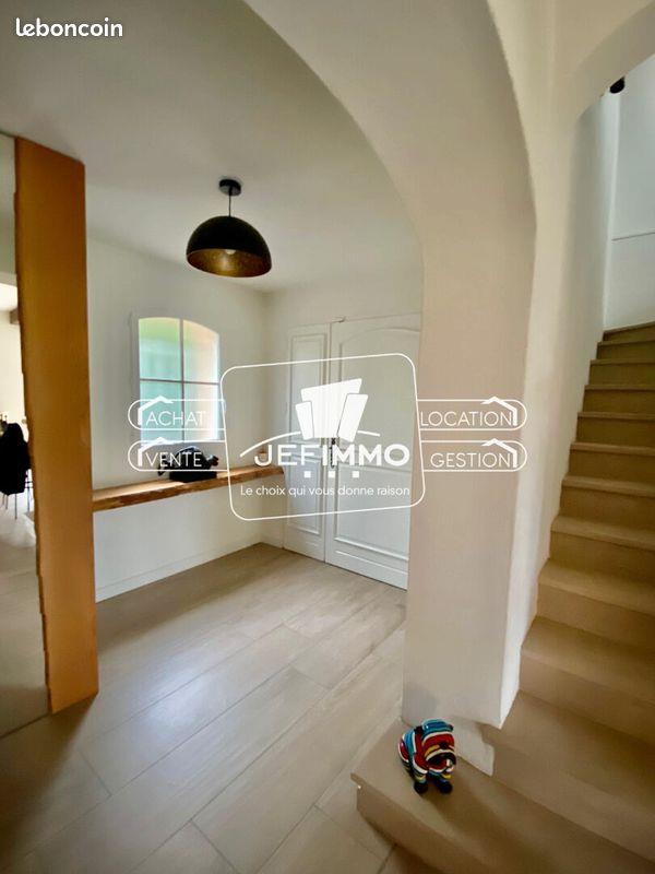 Maison à louer, 252m², Nantes