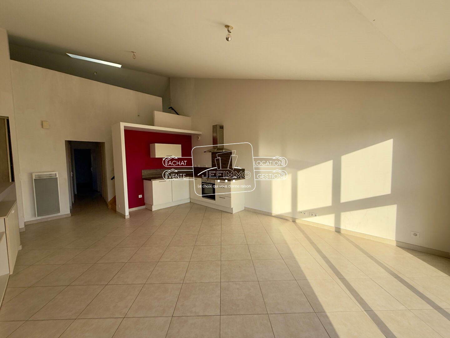 Appartement à louer, 96m², Saint-Laurent-des-Autels