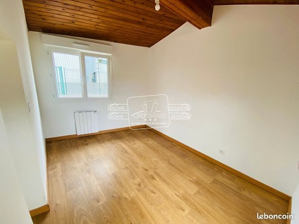Appartement à louer, 50m², Saint-Laurent-des-Autels