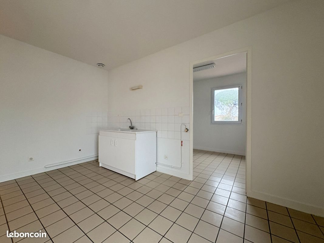Appartement à louer, 110m², Saint-Georges-de-Didonne