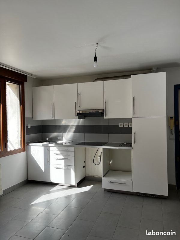 Appartement à louer, 85m², La Ville-du-Bois