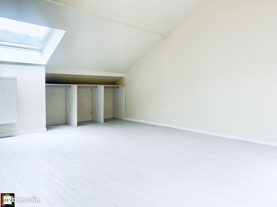 Maison à louer, 193m², Cosnes-et-Romain