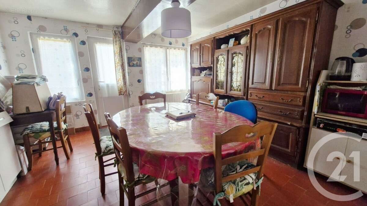 Maison à vendre, 77m², Orbec