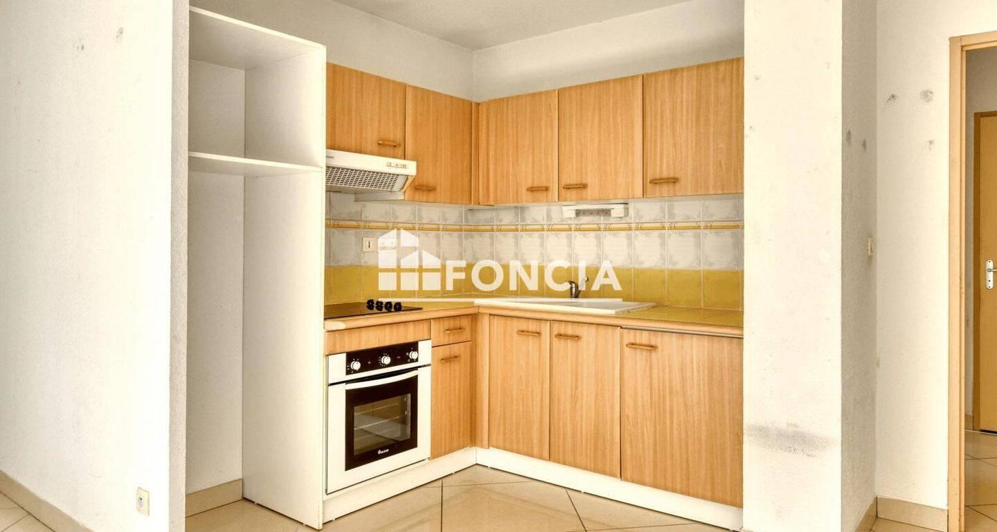 Appartement à vendre, 55m², Vinassan