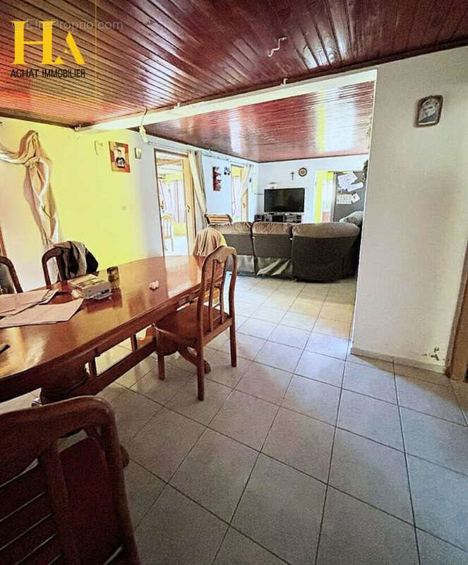 Maison à vendre, 75m², L'Étang-Salé