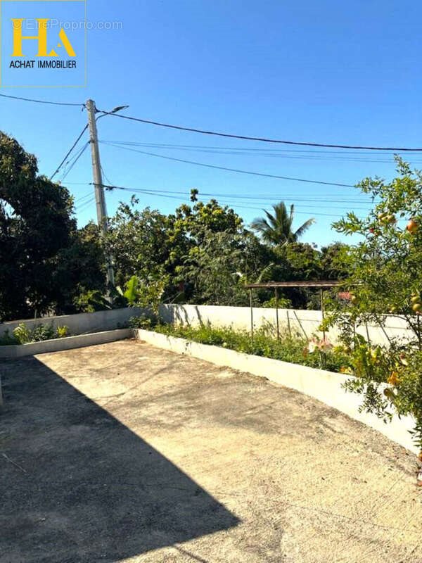 Maison à vendre, 75m², L'Étang-Salé