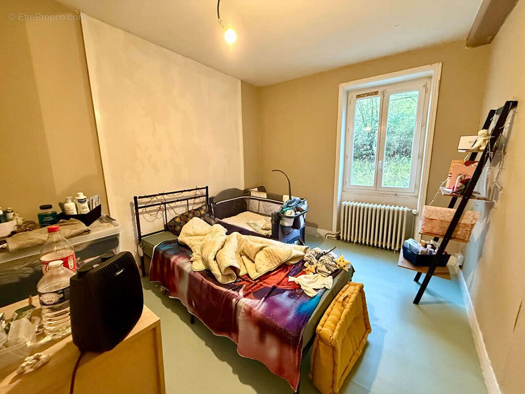 Appartement à vendre, 150m², Amplepuis