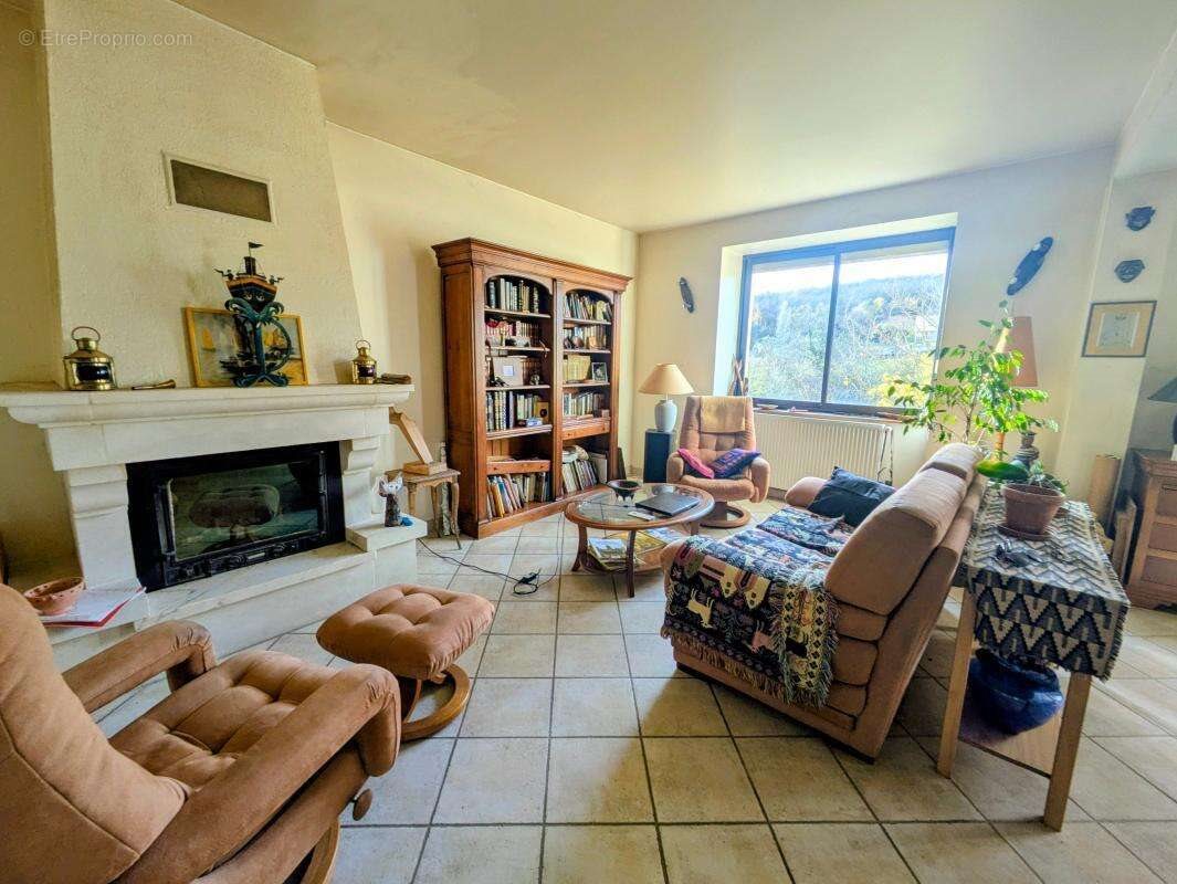 Maison à vendre, 162m², Tournus