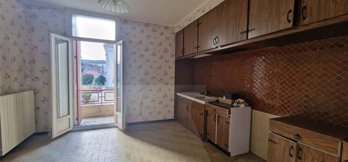 Appartement à vendre, 216m², Bédarieux