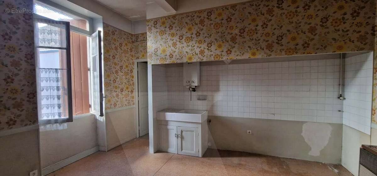 Appartement à vendre, 216m², Bédarieux