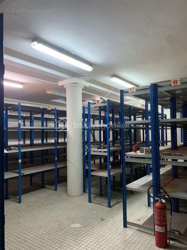 Appartement à vendre, 838m², Basse-Terre