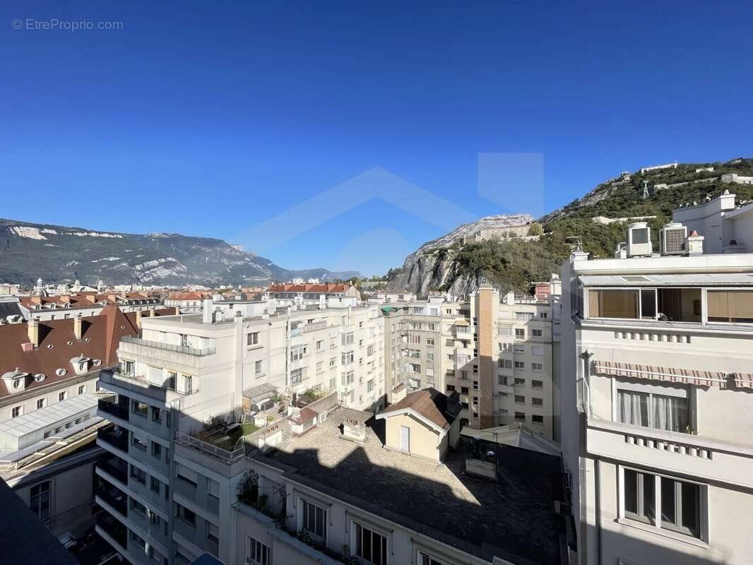 Appartement à vendre, 76m², Grenoble