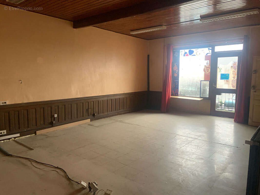 Maison à vendre, 240m², Eygurande