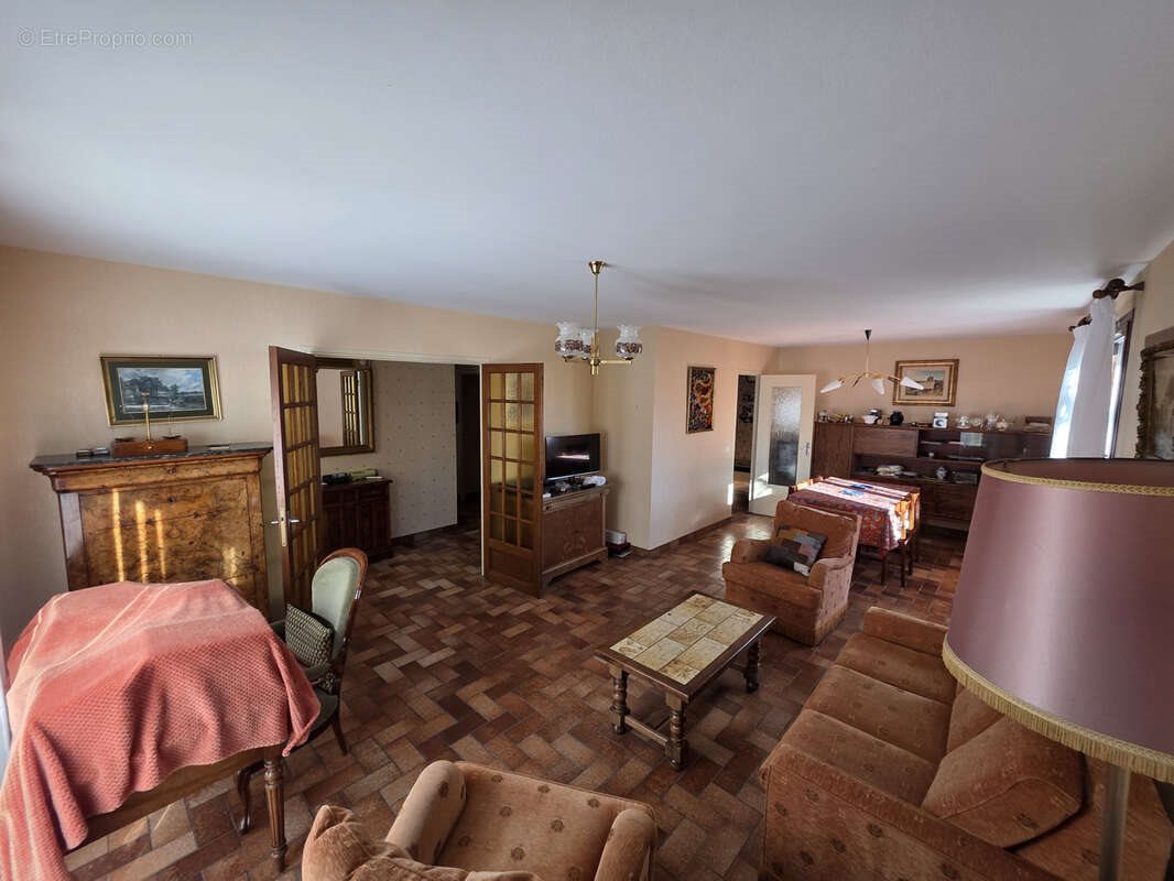 Maison à vendre, 133m², Romagnat