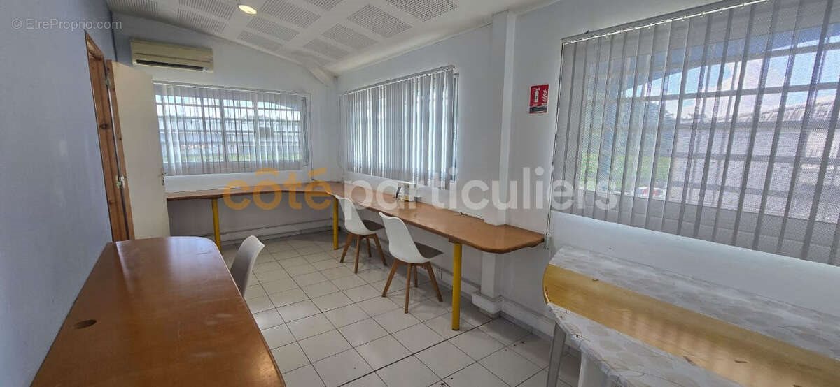 Maison à vendre, 43m², Les Abymes