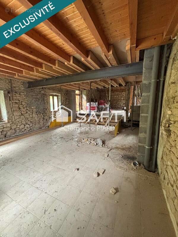 Maison à vendre, 160m², Leschères