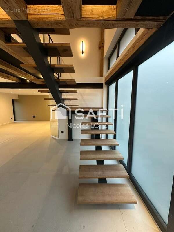 Maison à vendre, 187m², Woelfling-lès-Sarreguemines