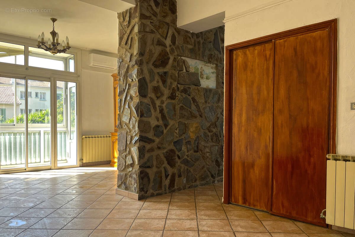 Appartement à vendre, 70m², Toulon