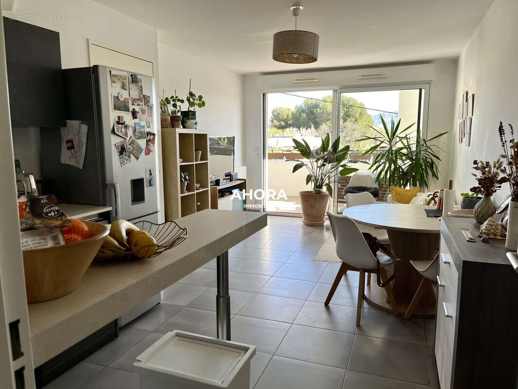 Appartement à vendre, 54m², Marseille 8ème