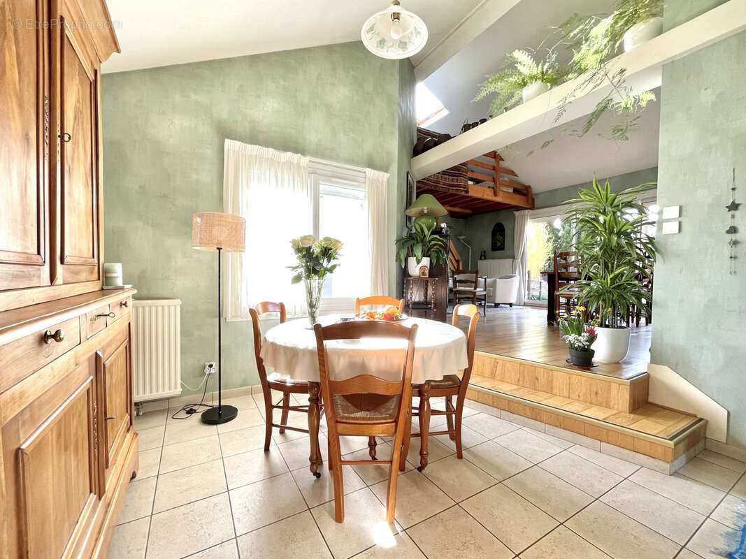 Maison à vendre, 105m², Hérouville-Saint-Clair