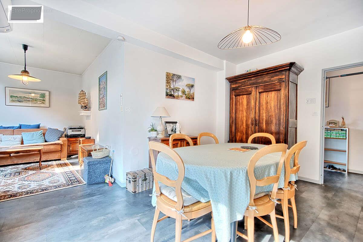 Appartement à vendre, 70m², Toulon