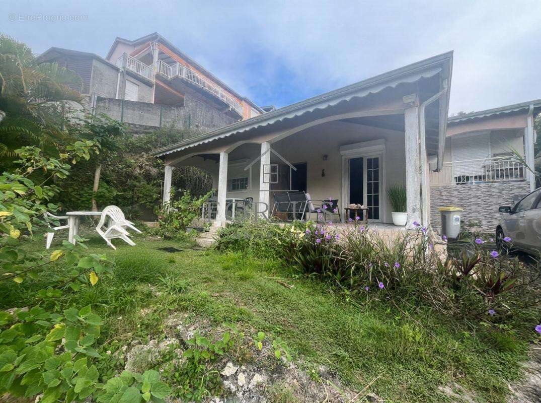 Maison à vendre, 88m², Morne-à-l'Eau