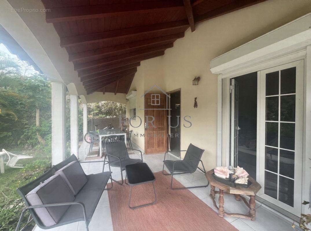 Maison à vendre, 88m², Morne-à-l'Eau