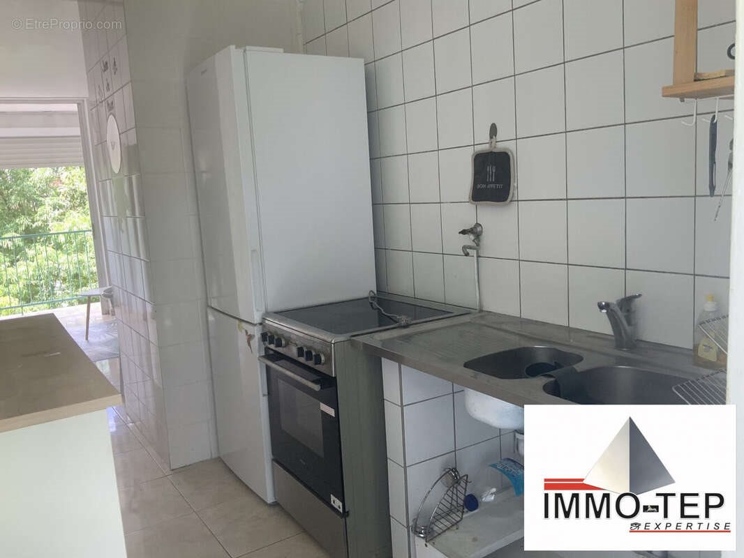 Appartement à vendre, 52m², Les Abymes