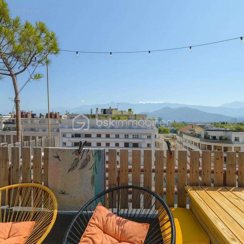 Appartement à vendre, 62m², Grenoble