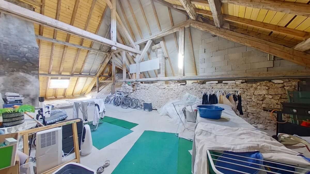 Maison à vendre, 100m², Rochejean