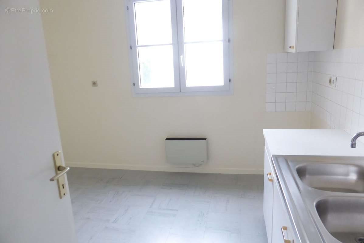 Appartement à vendre, 80m², Givet