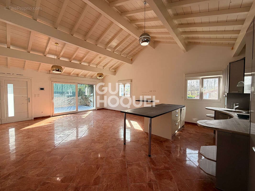 Maison à vendre, 120m², Hendaye