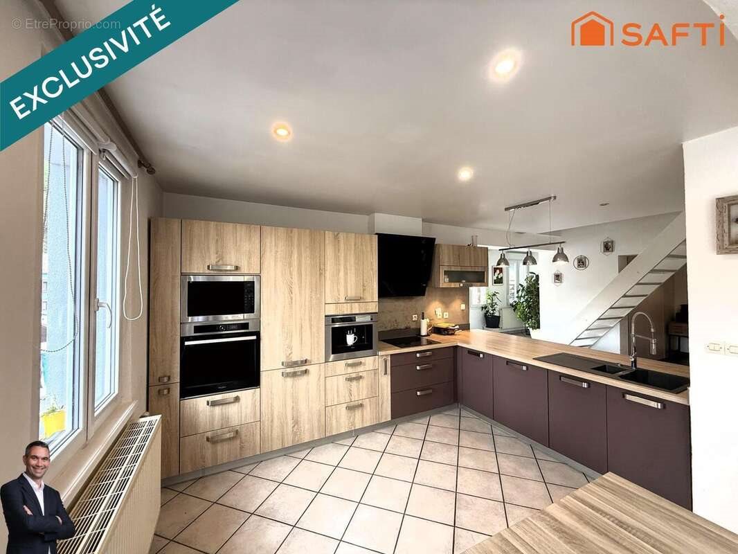 Maison à vendre, 217m², Sainte-Croix-aux-Mines