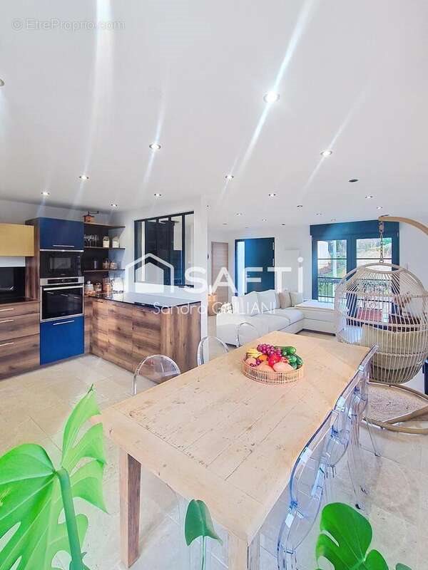 Maison à vendre, 110m², Longuyon