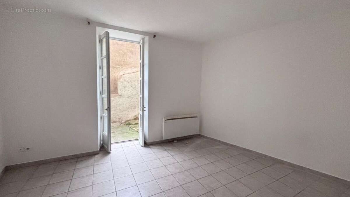 Appartement à vendre, 29m², Nîmes