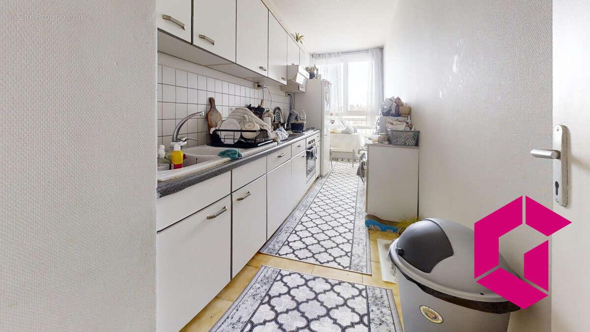 Appartement à vendre, 53m², Saint-Etienne