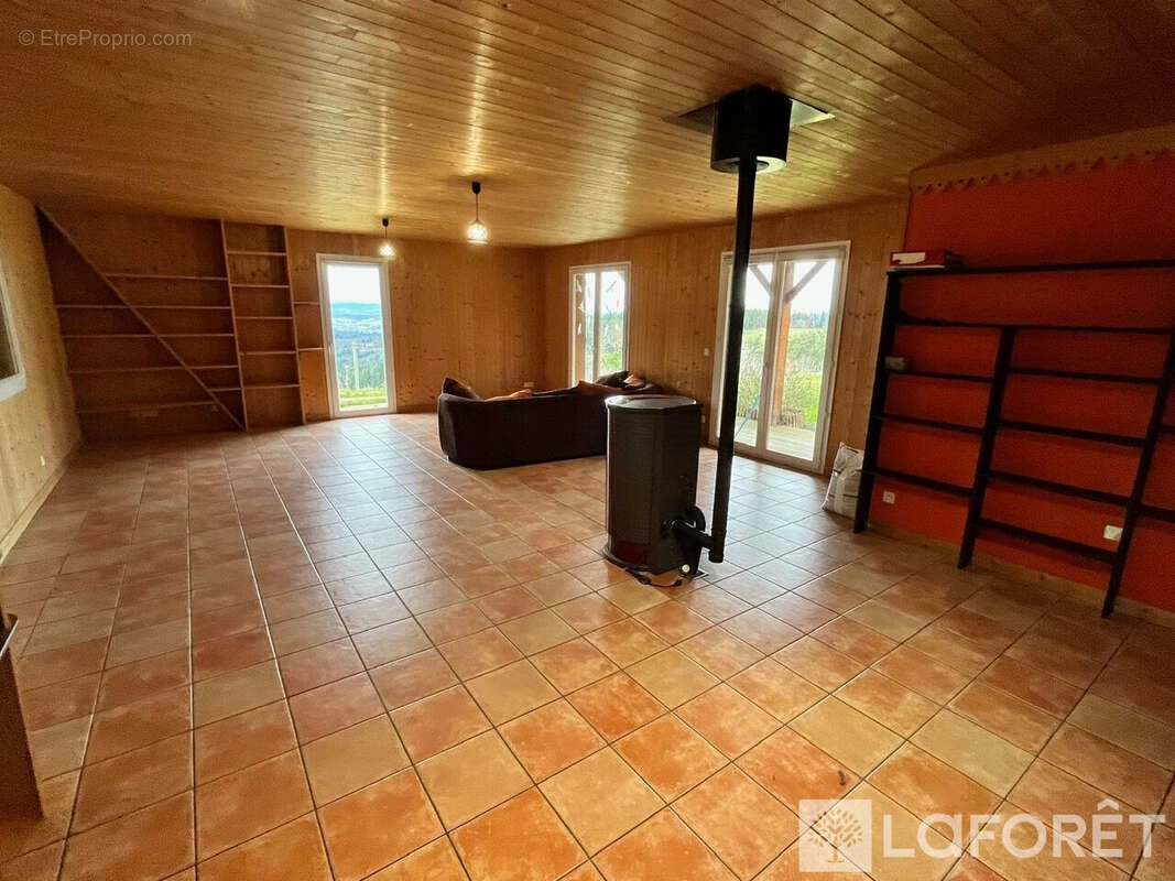 Maison à vendre, 117m², Agnat