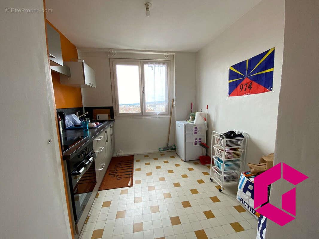 Appartement à vendre, 51m², Saint-Etienne