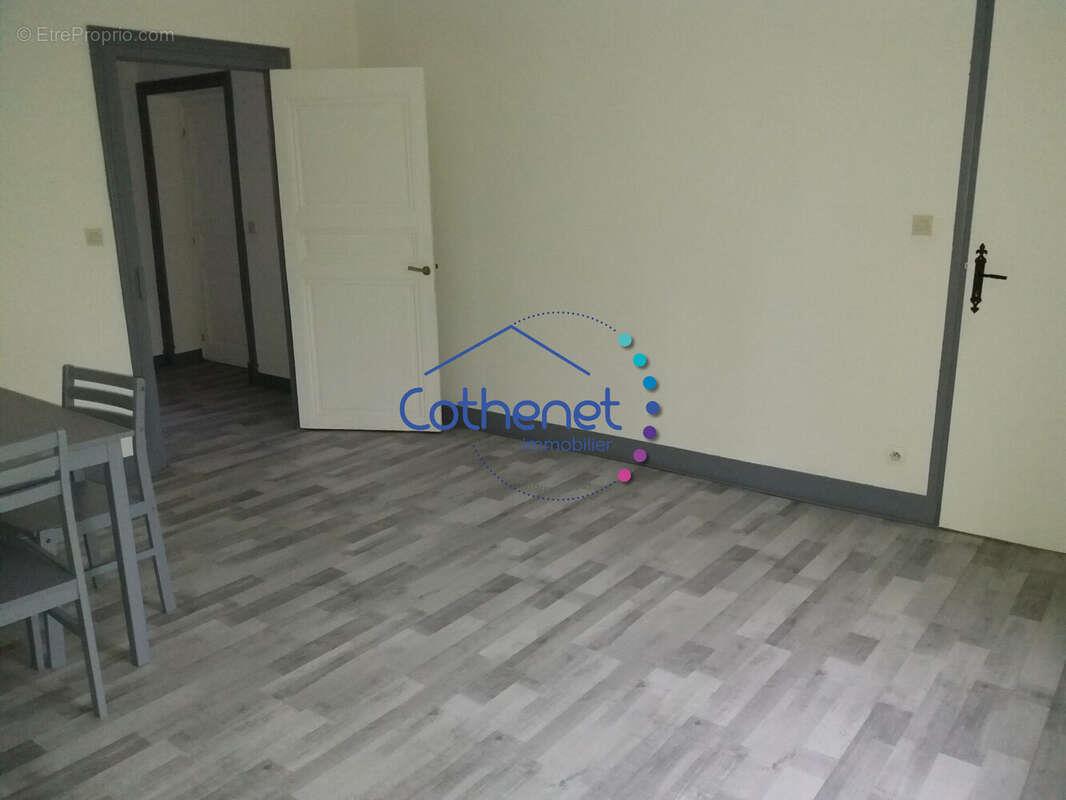 Appartement à vendre, 415m², Amplepuis