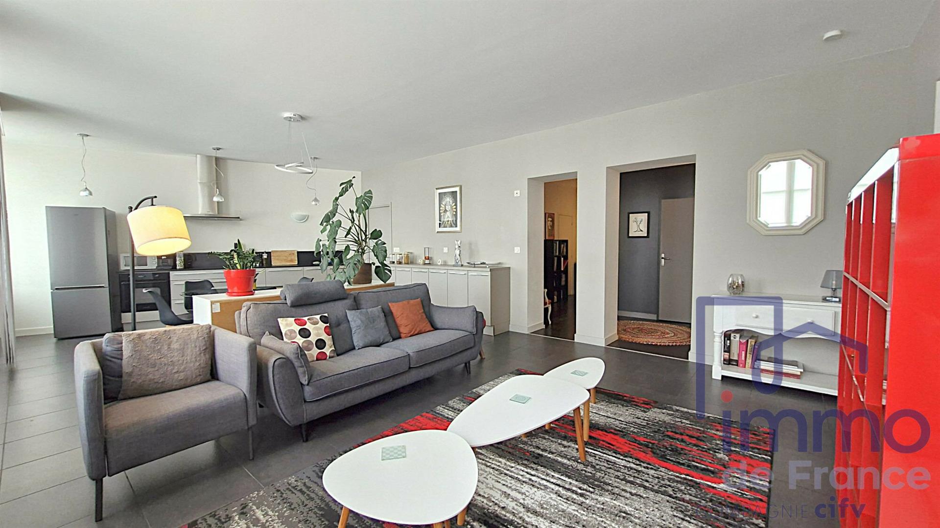 Appartement à vendre, 120m², Saint-Etienne