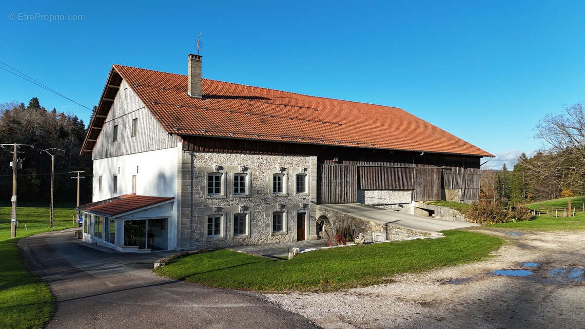 Maison à vendre, 285m², Maîche